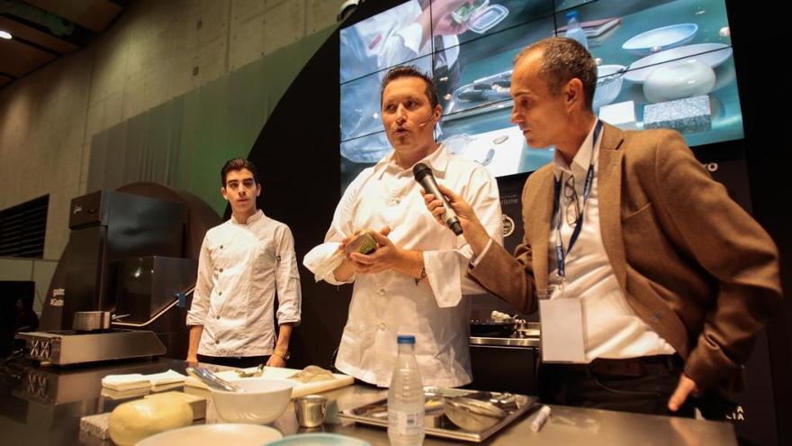 Kiko Moya en la Cocina Central de Gastronóma.