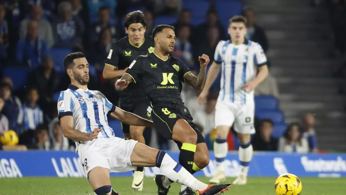 La Real se deja dos puntos ante el colista