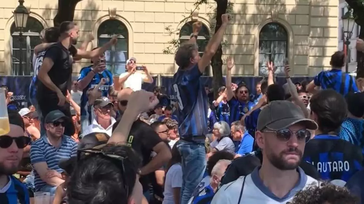 Los aficionados del Inter y del PSG se preparan para la final de la Liga de Campeones en Múnich
