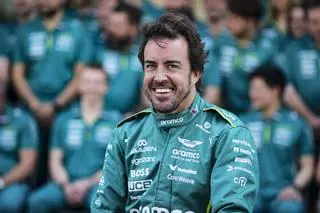 Newey confirma el temor más grande para Alonso: "No puede dar 25 vueltas sin sufrir daños permanentes en los nervios de las manos"