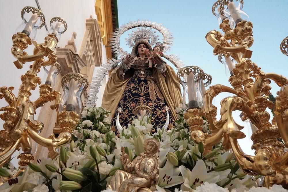 Tarde cofrade con la Reina de los Ángeles, la Virgen de Araceli y el Niño Jesús de Praga