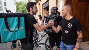 20180604-atlas-un-juez-condena-a-deliveroo-por-emplear-a-falsos-autnomos