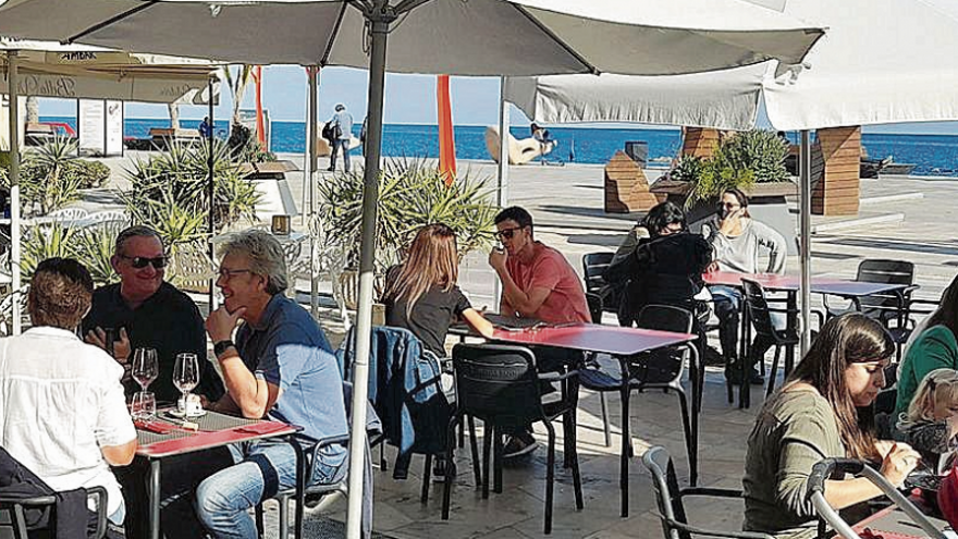 El cierre de bares y restaurantes en Cataluña llena el Baix Maestrat