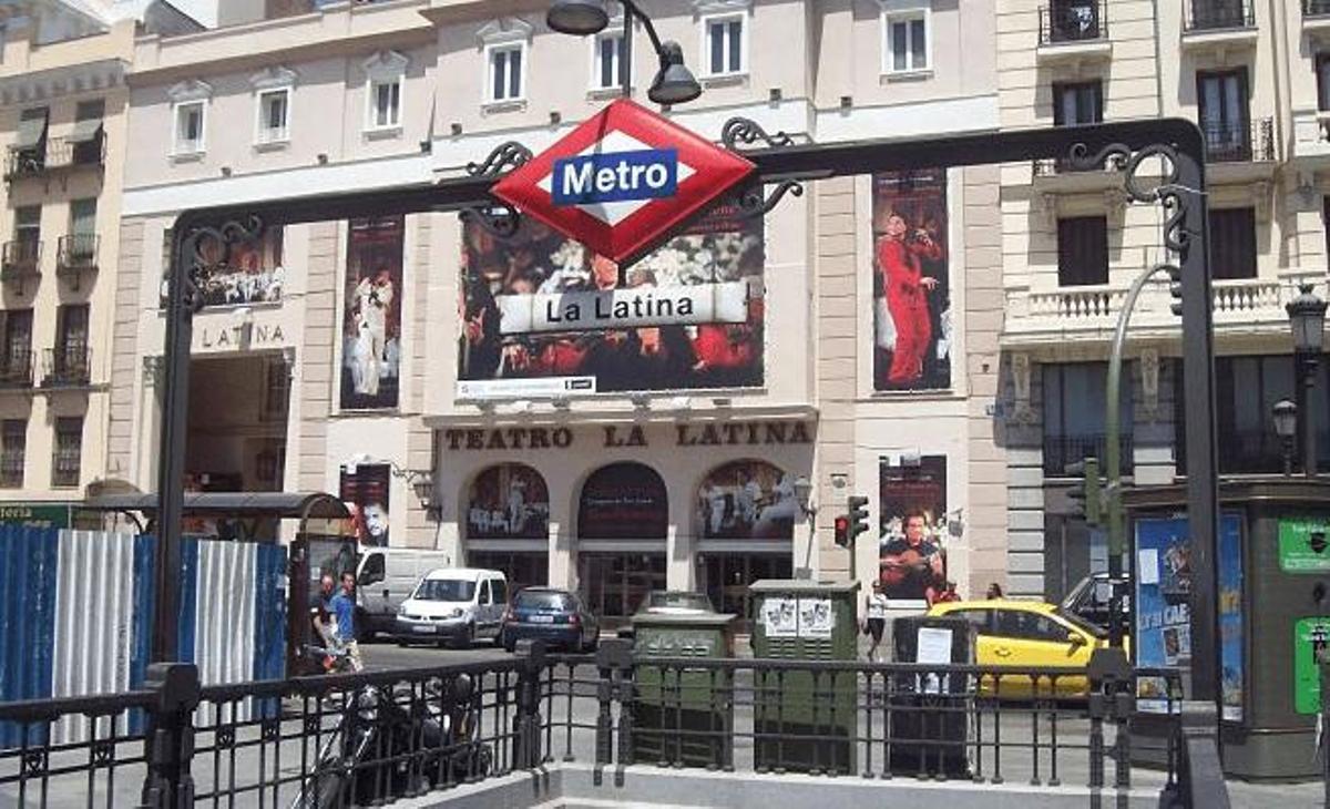 En caso de avería, los usarios tendrían que subir cerca de 200 peldaños ante la falta de ascensores