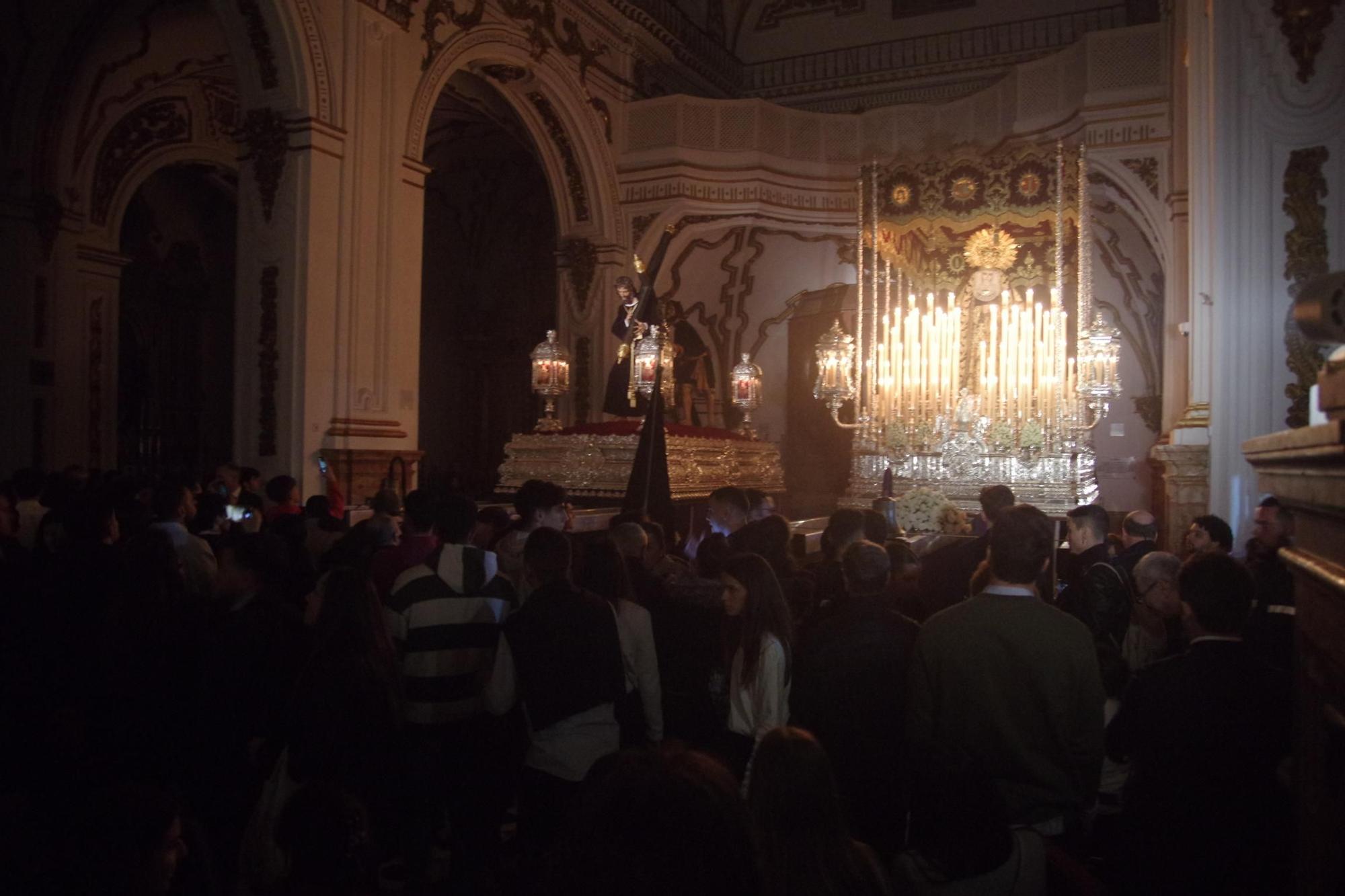 Pasión suspendió su procesión ante el riesgo de lluvia en este Lunes Santo de 2024.