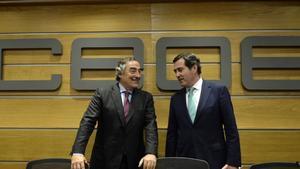 Los presidentes de CEOE, Juan Rosell, y de de Cepyme, Antonio Garamendi, en junio del 2018.