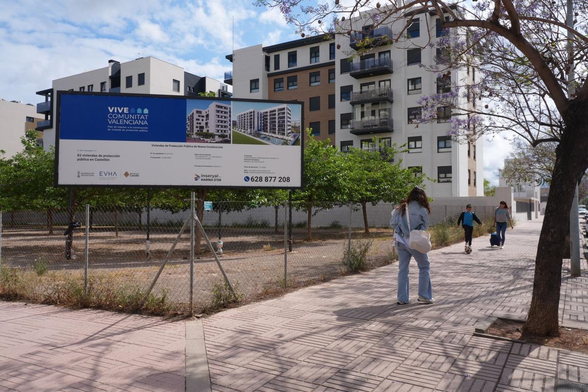 CASTELLON. SENSAL. OBRAS DE VIVIENDAS DE PROTECCION OFICIAL. PLAN VIVE. MARINA D'OR. MERCADO INMOBILIARIO