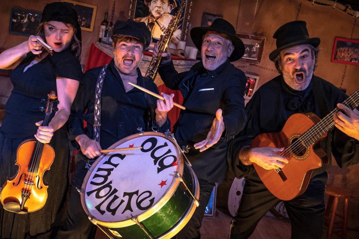 'El funeral' celebra veinte años de trayectoria.