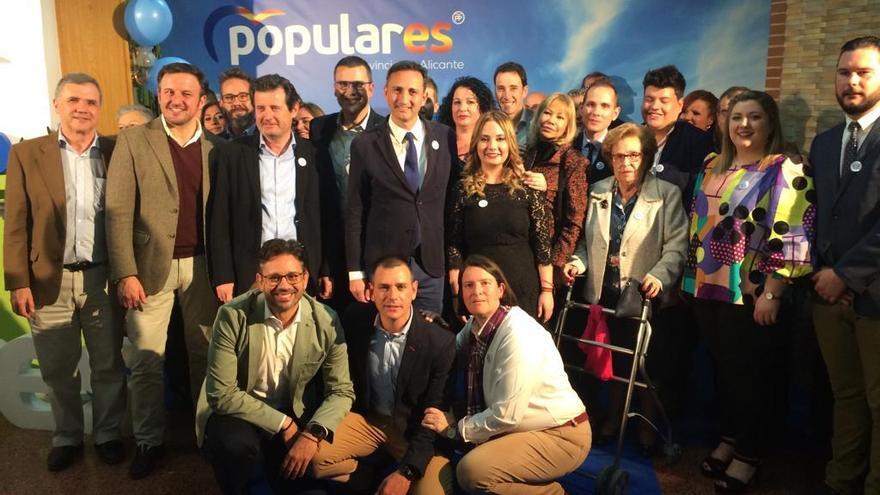 Óscar Lillo presenta una candidatura del PP de  San Vicente renovada al 90%