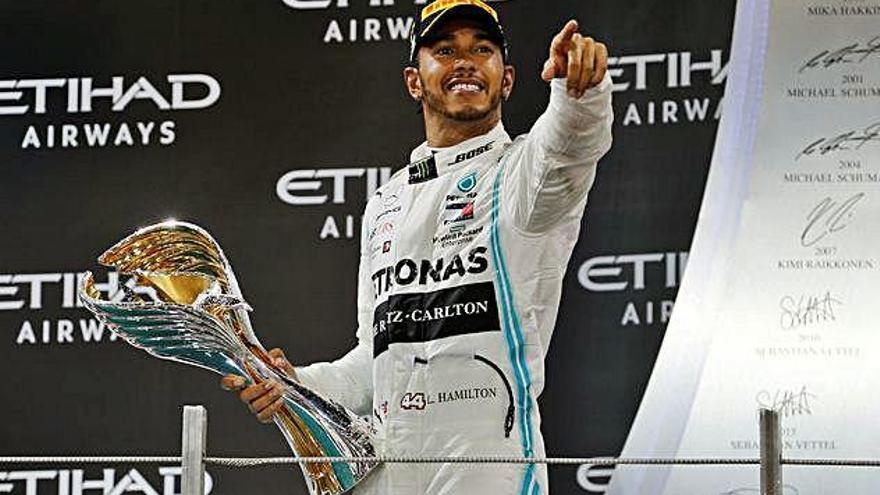 Hamilton acomiada la temporada a Abu Dhabi amb l&#039;onzè triomf de l&#039;any