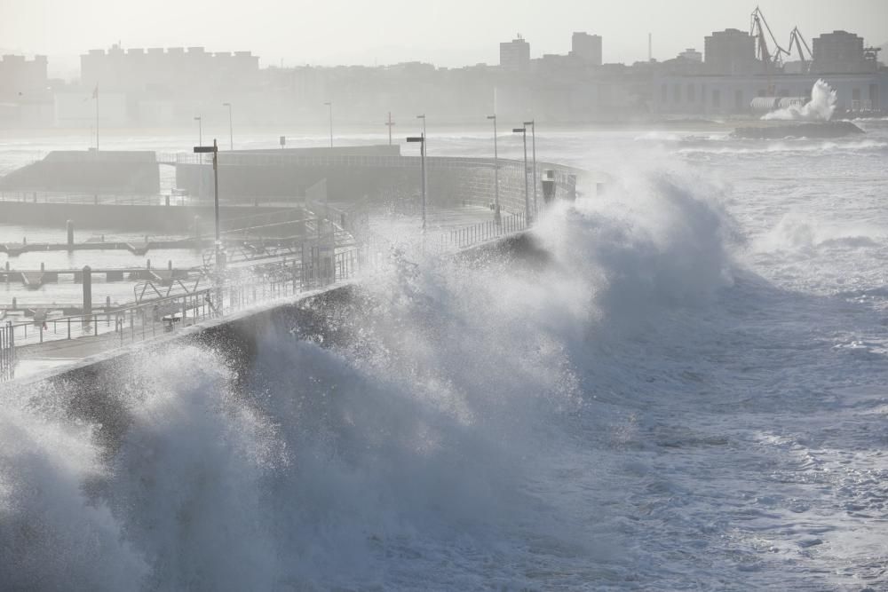 Olas de más de diez metros