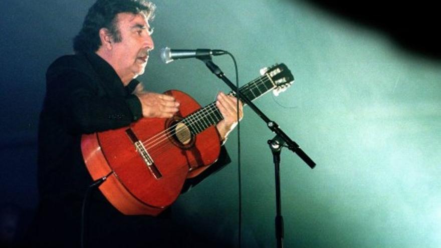 La carrera musical de Peret, en imágenes