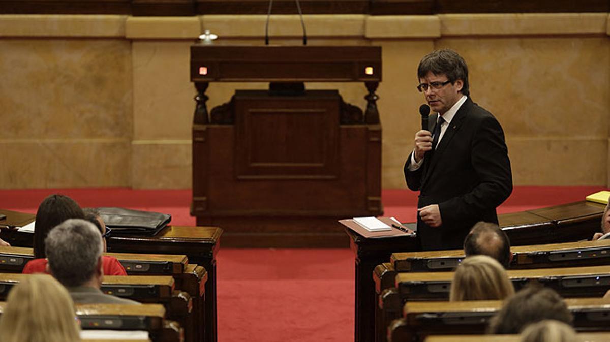 Intervencions de Carles Puigdemont al Parlament responent als grups de l’oposició.