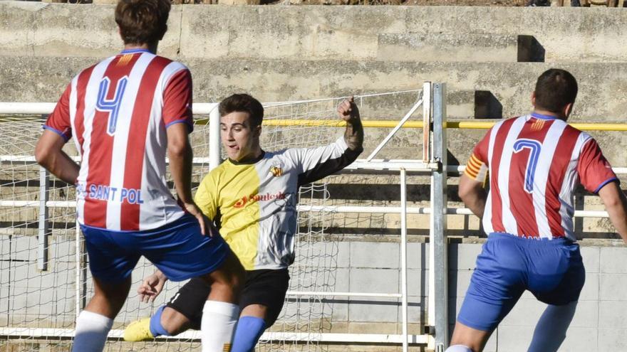 El CF Atlètic Gironella guanya en l’estrena de la catifa sintètica (4-2)