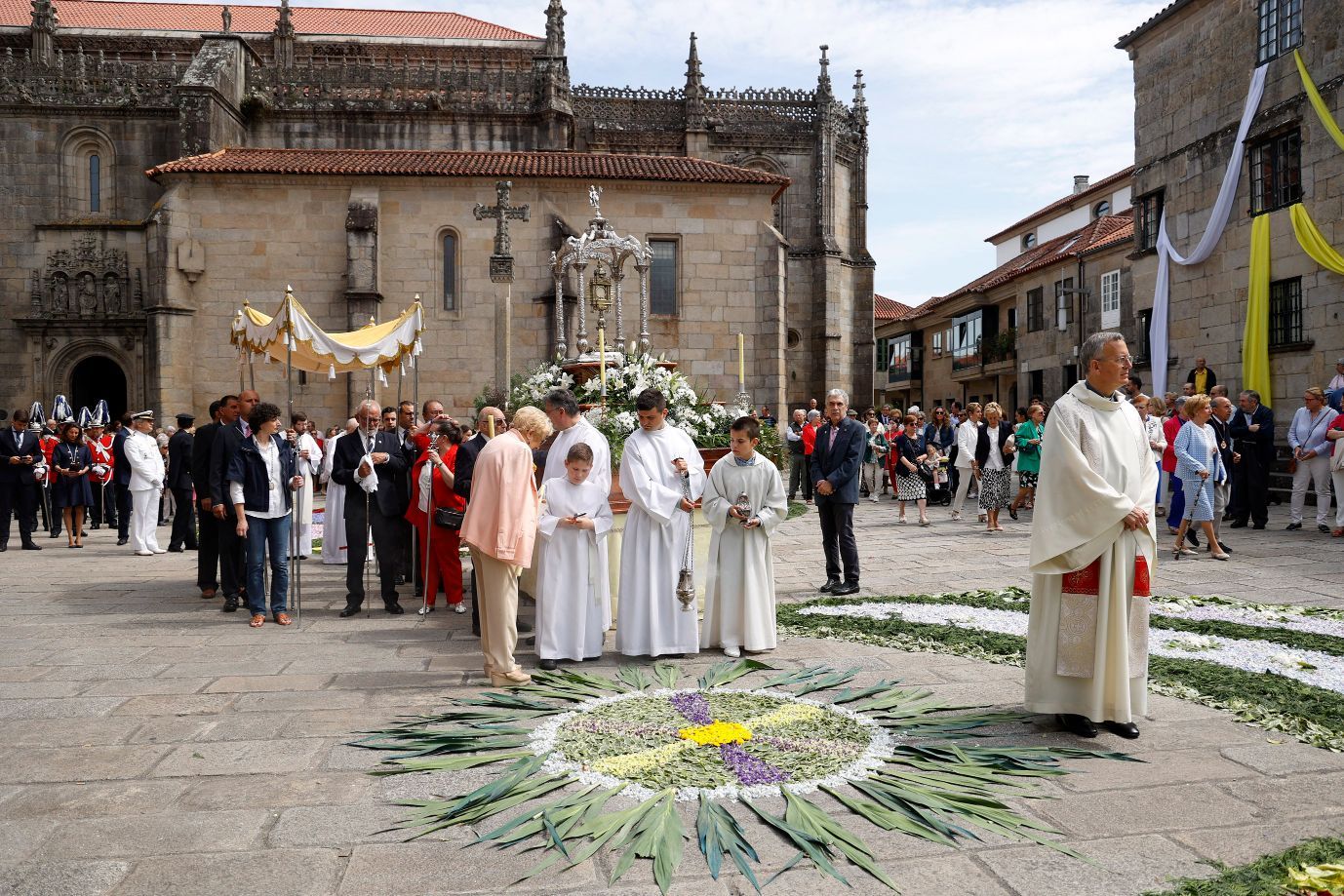 Pontevedra se emociona con su Corpus