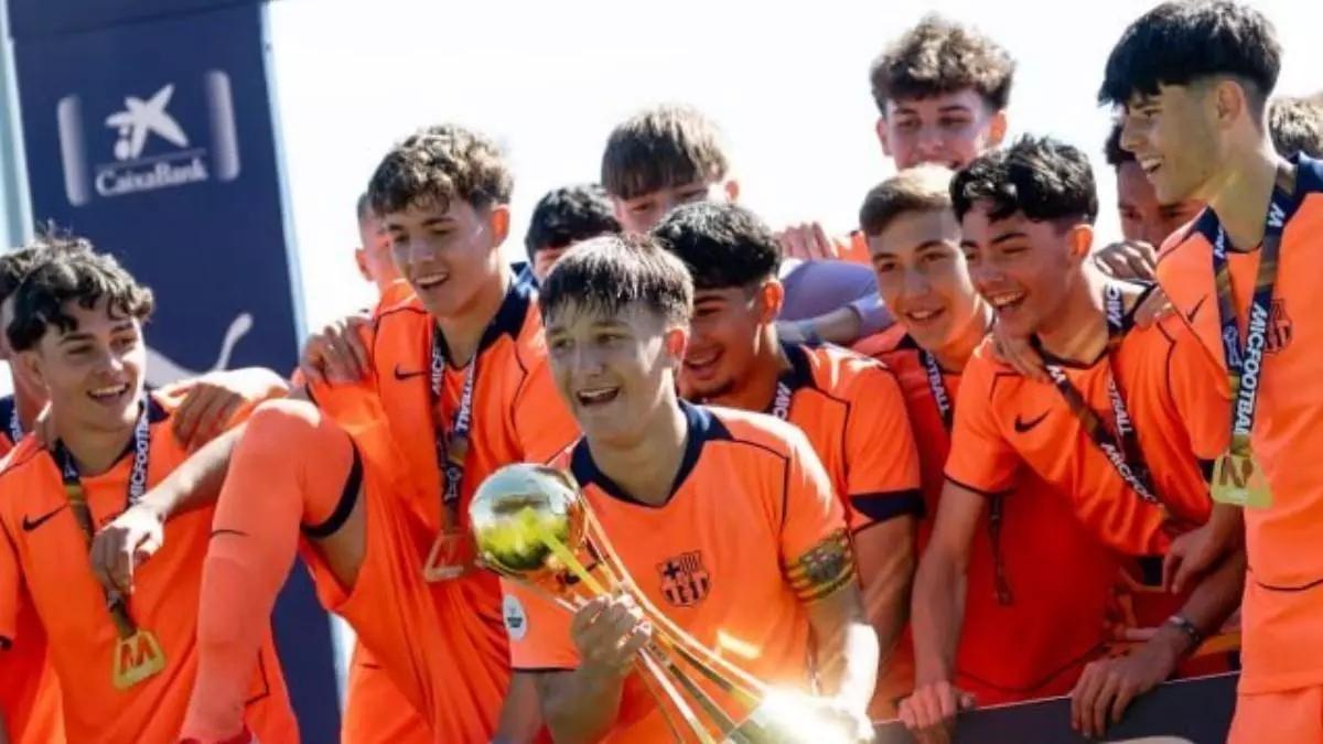 Hugo Garcés es el capitán del Sub-16 blaugrana que conquistó el MIC.