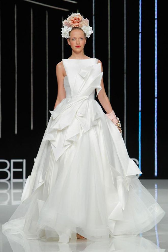 Barcelona Bridal Fashion Week: Isabel Sanchís