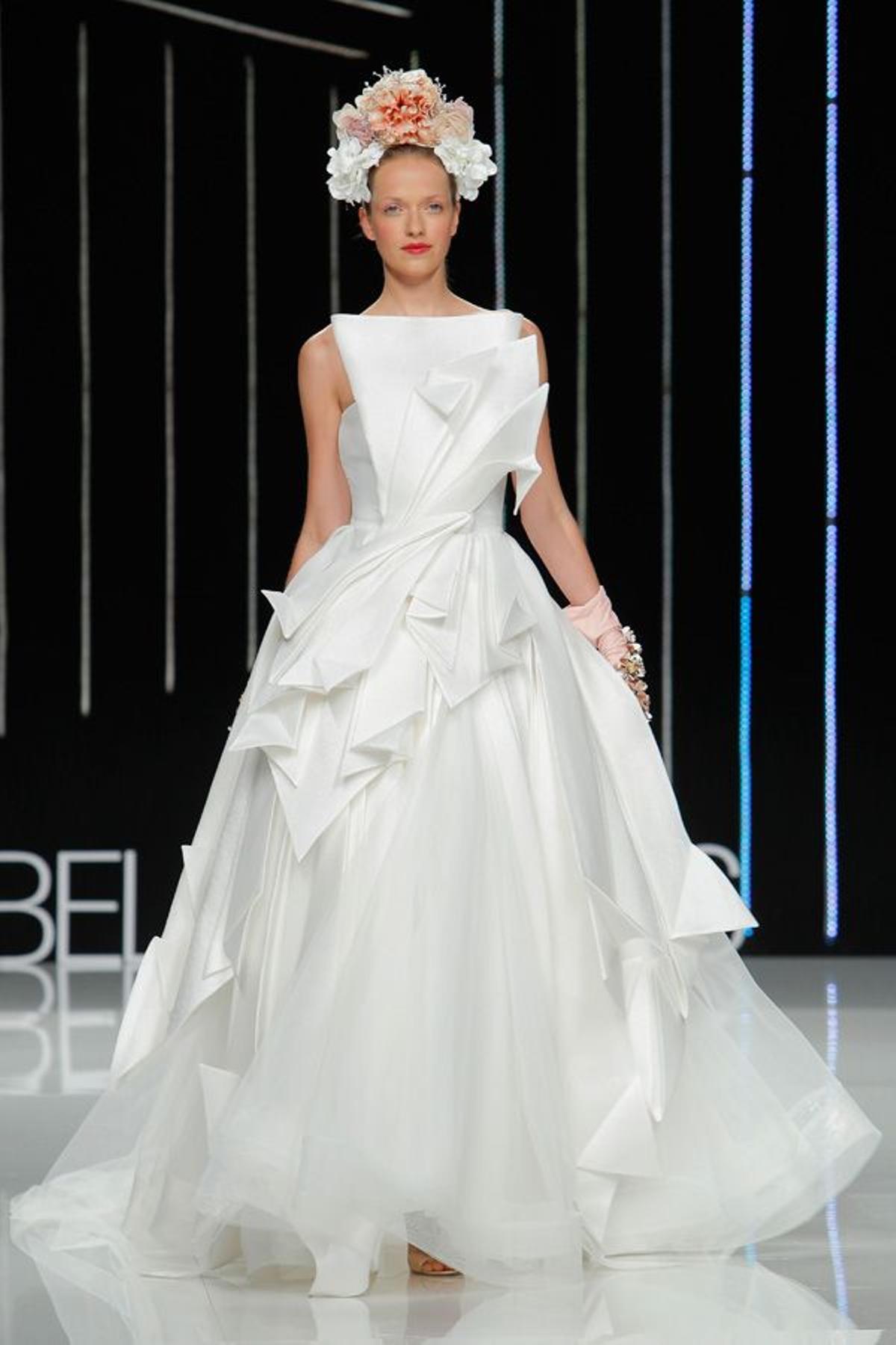 Barcelona Bridal Fashion Week: Isabel Sanchís