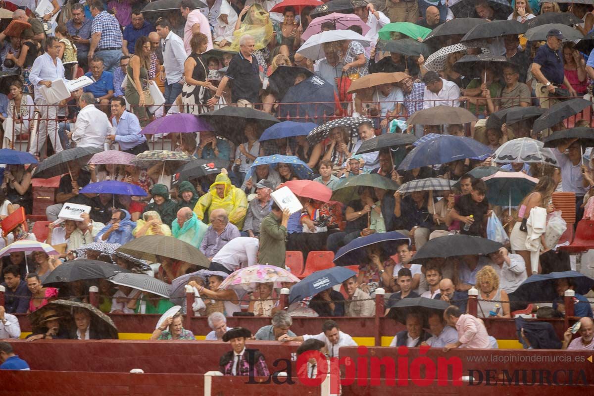 Así se ha vivido en los tendidos la segunda corrida de la Feria Taurina de Murcia