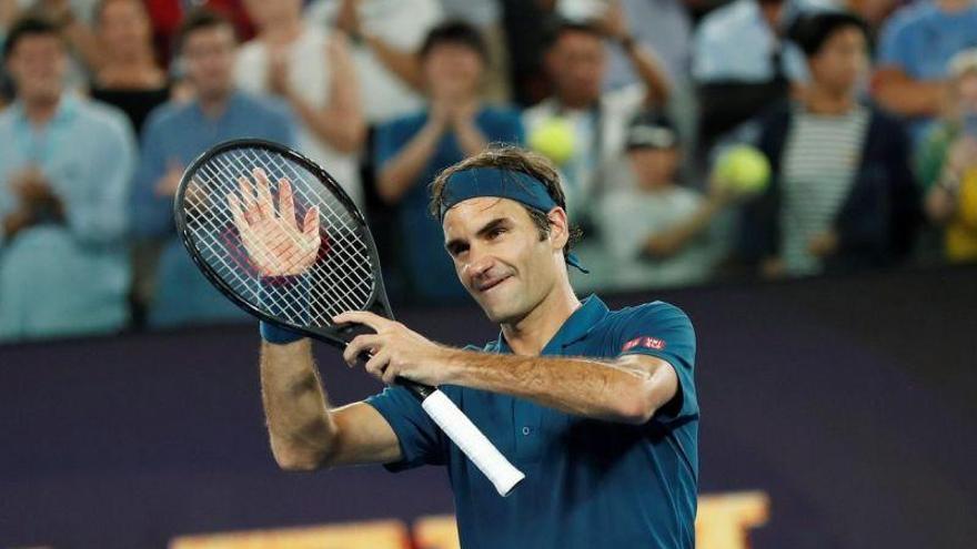 Federer avanza sin problemas en Australia y se instala en octavos