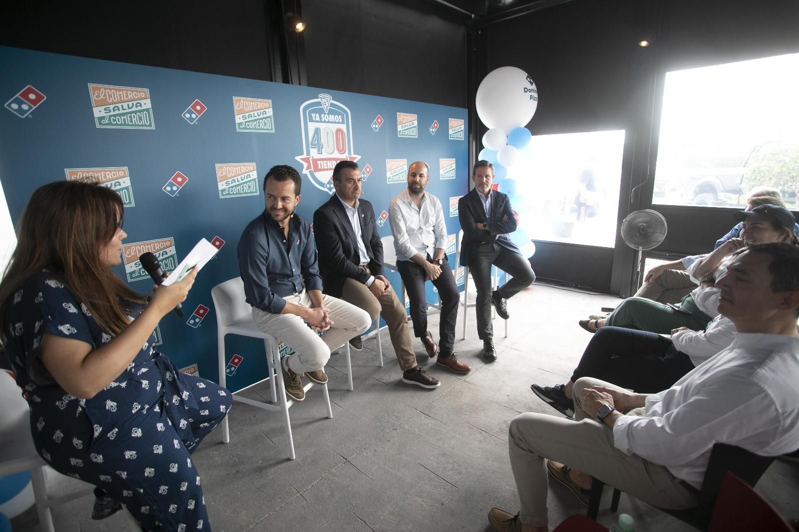 Inauguración de la nueva tiena de Domino's Pizza en València