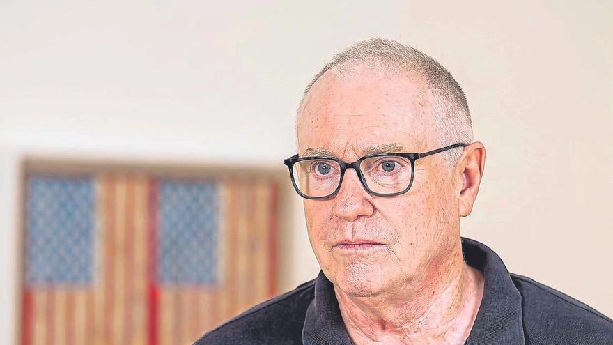 Enrique Juncosa, el mallorquín tras la gran exposición de Jasper Johns en el Guggenheim de Bilbao