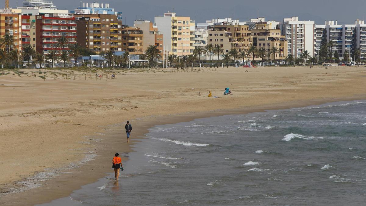 Playa del Port de Sagunt.