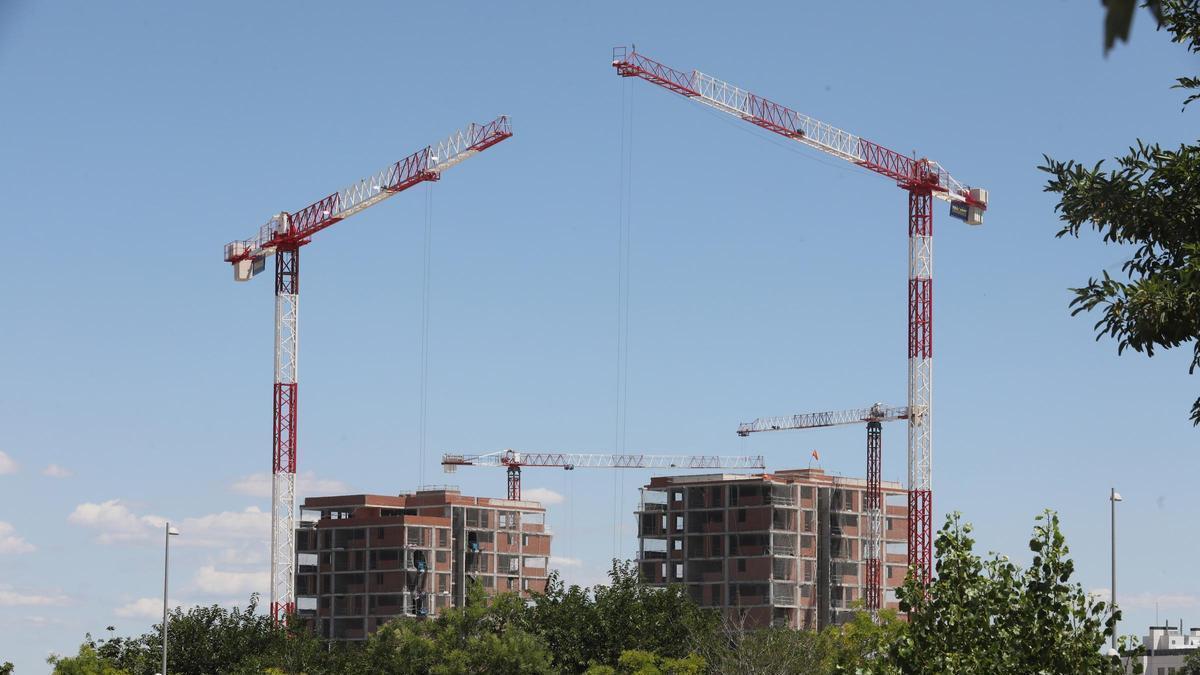 La construcción de vivienda protegida se dispara y Madrid y Cataluña concentran la mayor parte del crecimiento