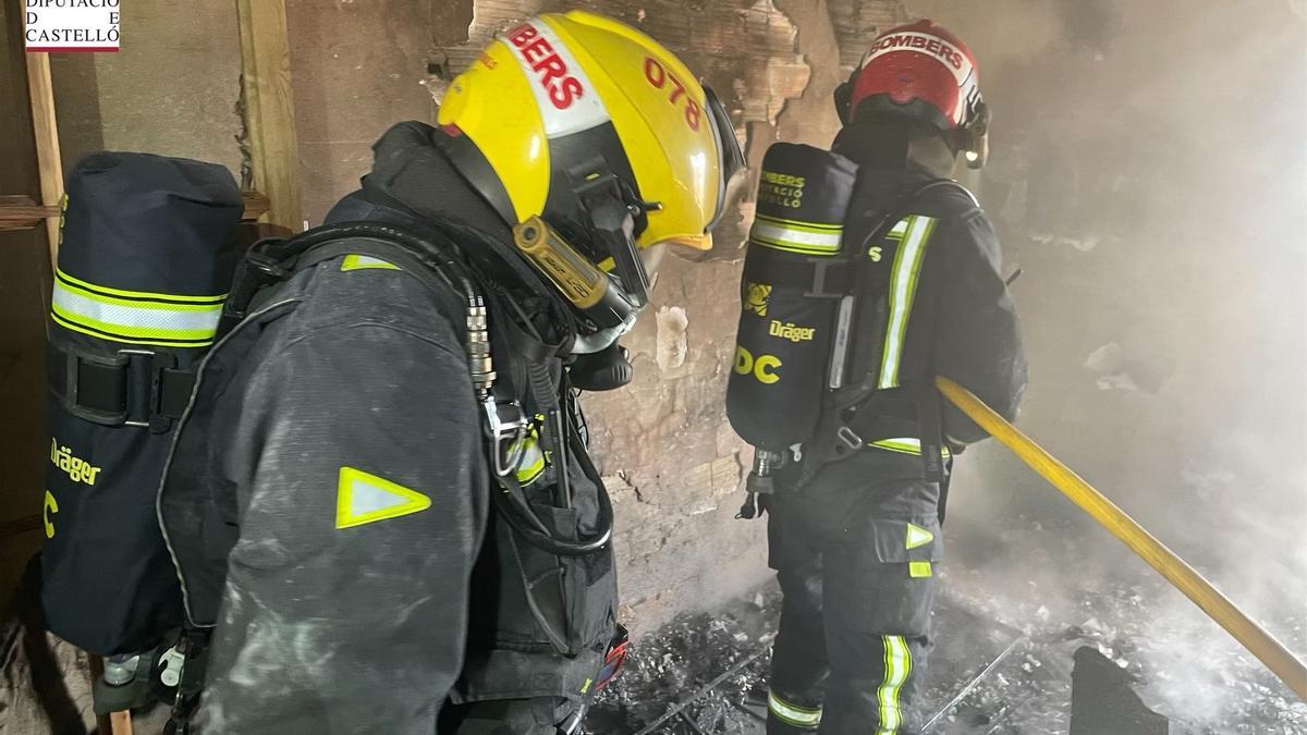 Extinguido el incendio que ha afectado a una vivienda de Burriana