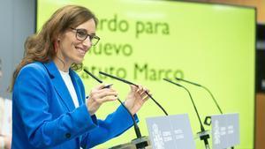 La ministra de Sanidad, Mónica García