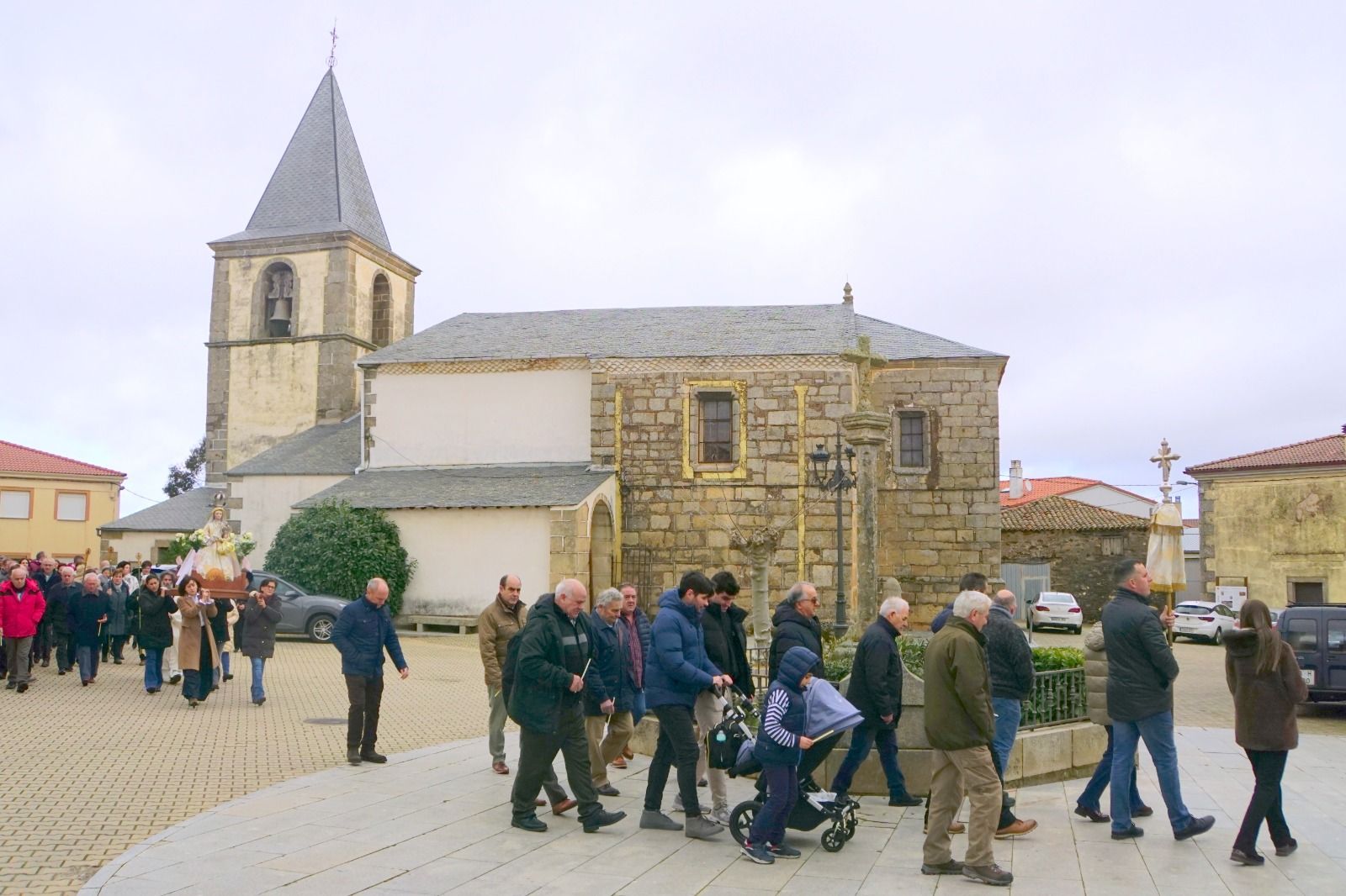 Rabanales celebra las vísperas de San Blas con la "Misa de Parida"