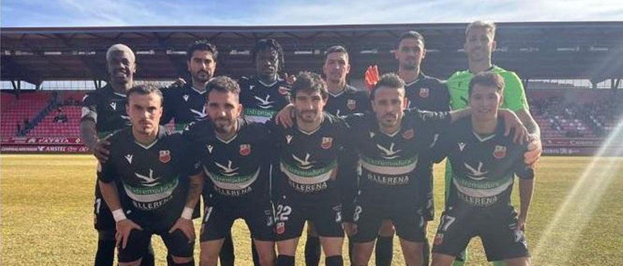 Once inicial con el que jugó el Llerenense en Los Pajaritos ante el Numancia.