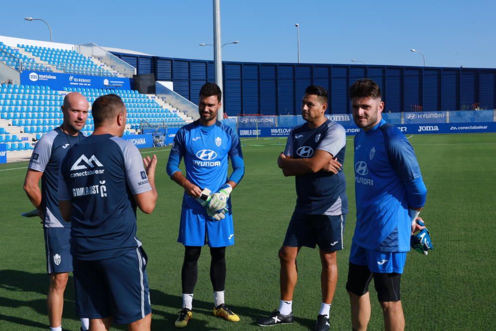 Primer día de trabajo del Atlético Baleares de Jordi Roger