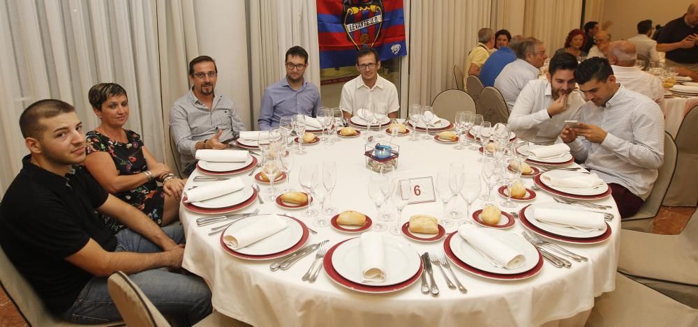 Cena del Levante en la Agrupación de Peñas