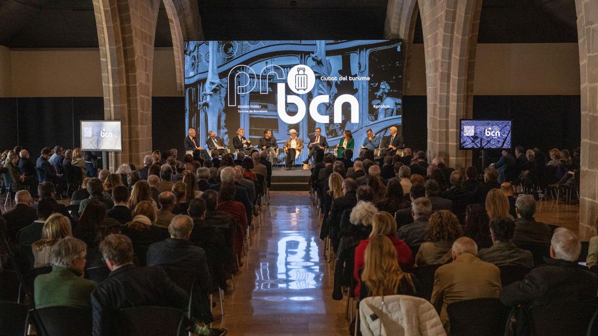 Empresas y entidades de la sociedad civil de Barcelona urgen a invertir en Rodalies y vivienda social