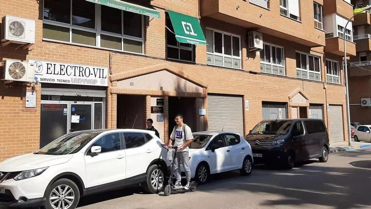 En la actualidad, el Punto de Encuentro Familiar que cubre los partidos judiciales de Nules y Vila-real se ubica en la calle Aragó de esta ciudad.