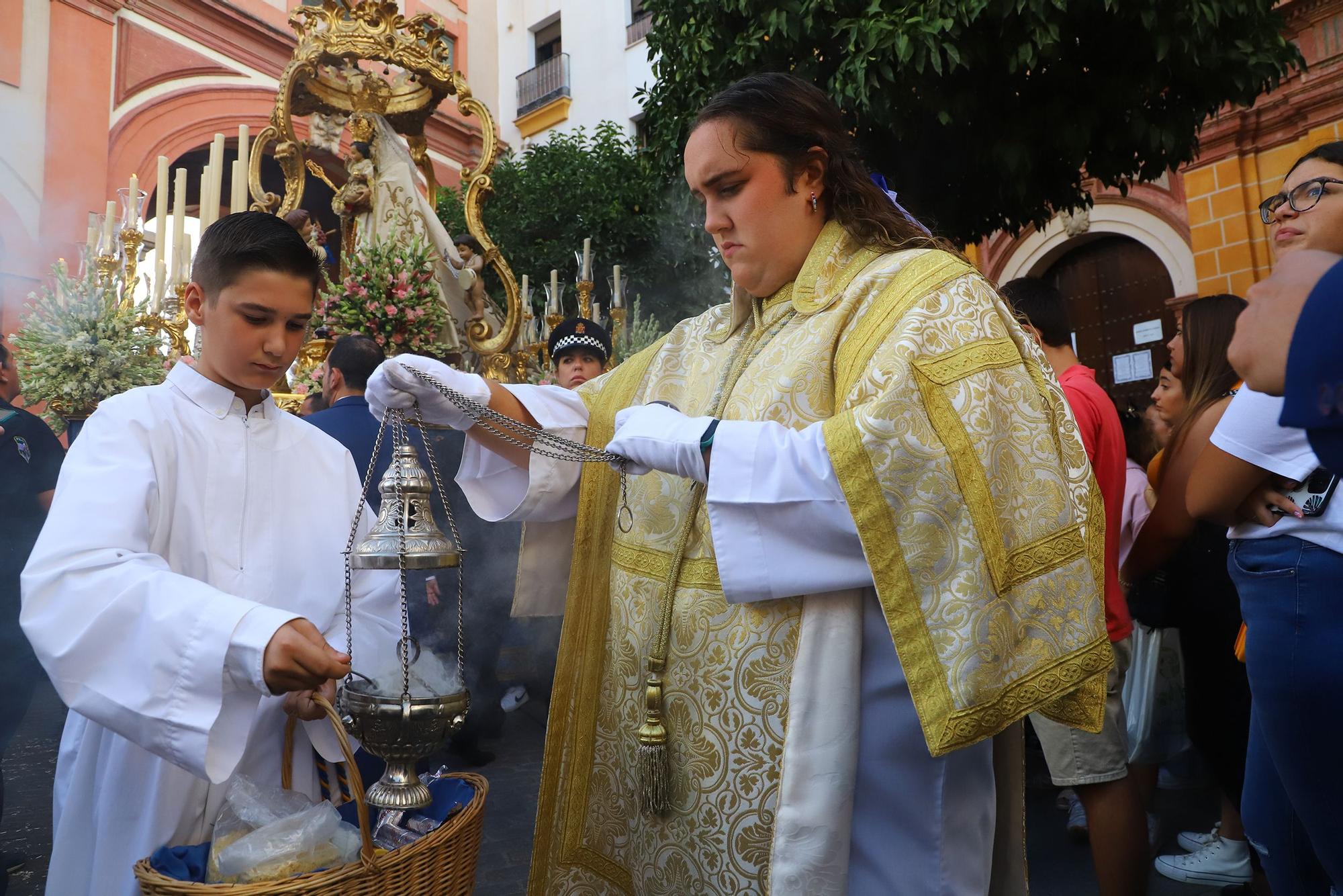 La Virgen del Socorro recorre las calles del barrio