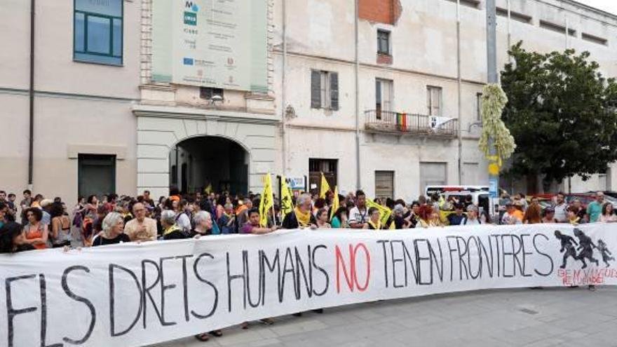 La tercera Caravana Obrim Fronteres ja es troba camí d&#039;Itàlia