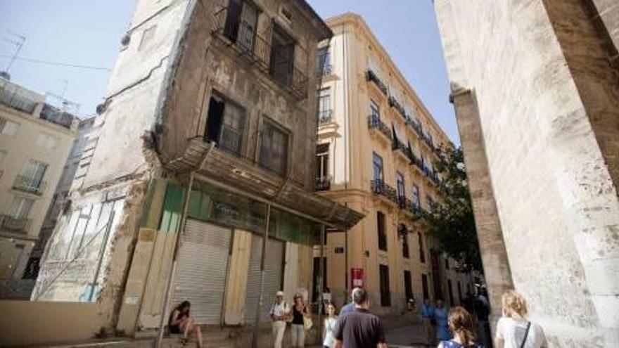 Un nuevo Plan Confianza destinado a la muralla árabe y la Casa del Relojero