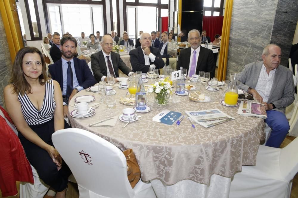 Participantes en el "Encuentro de Líderes"