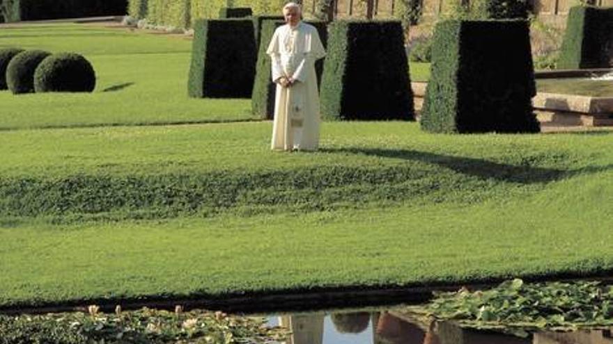 Ratzinger se retirará a un monasterio de clausura en Castel Gandolfo