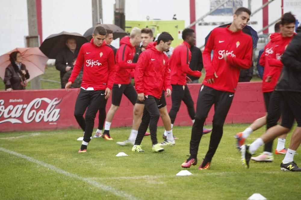 Entrenamiento del Sporting en Navia