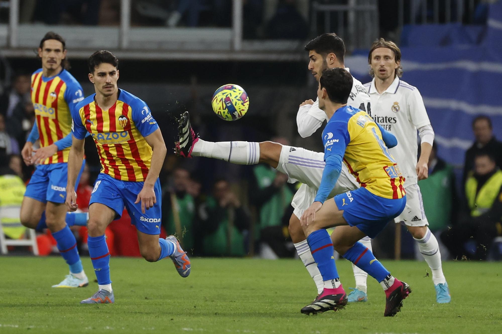 Imágenes del Real Madrid - Valencia CF en el Santiago Bernabéu