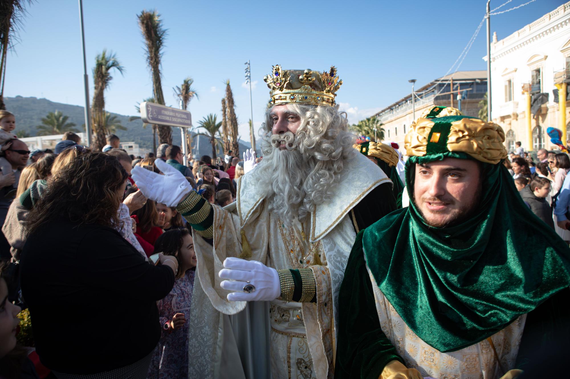 Los Reyes Magos desembarcan en Cartagena