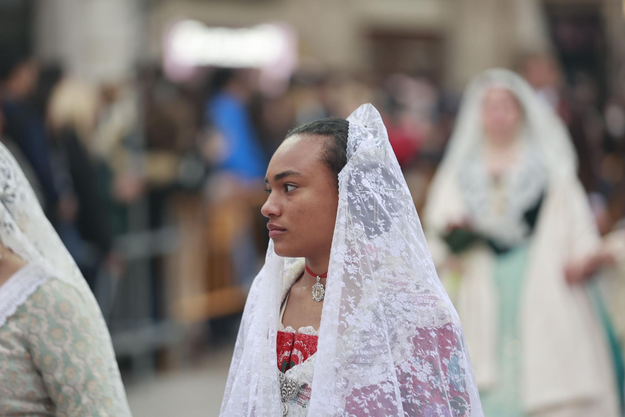 Búscate en el segundo día de ofrenda por la calle Quart (entre las 18:00 a las 19:00 horas)