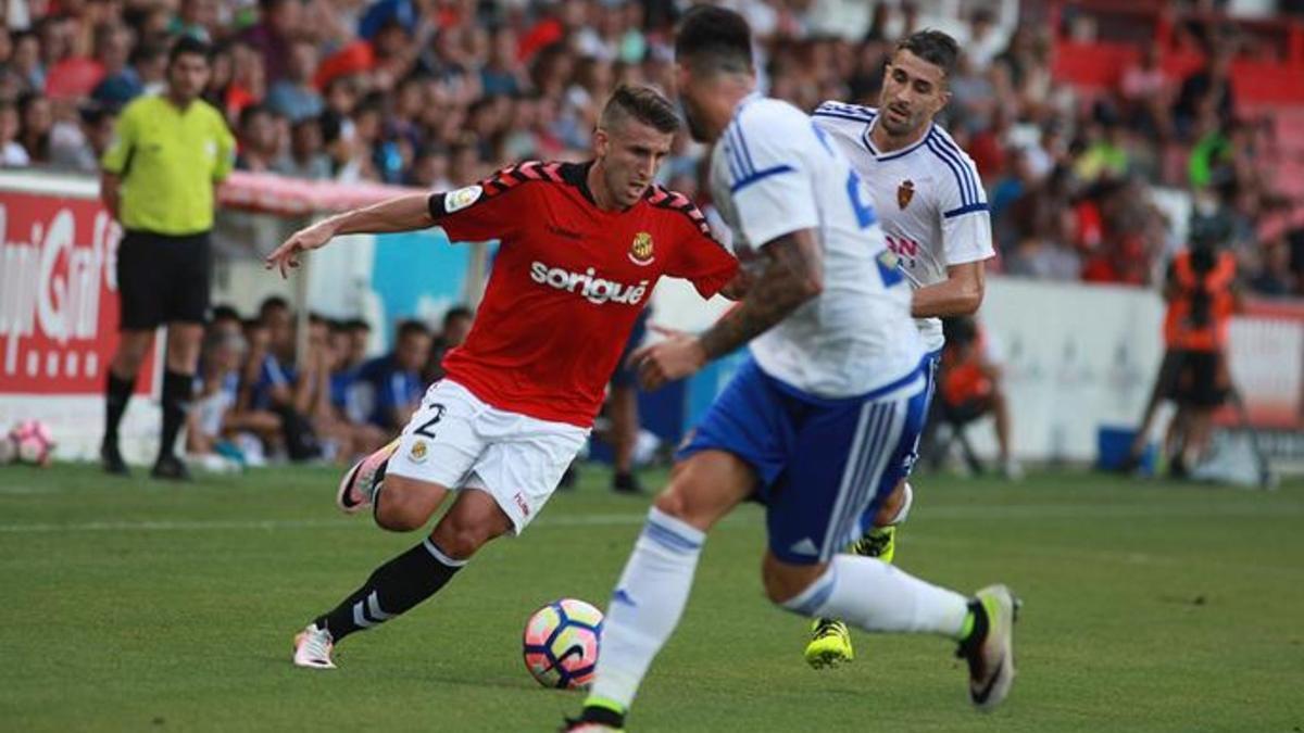 El Nàstic y el Zaragoza firmaron tablas sin goles en la puesta de largo grana