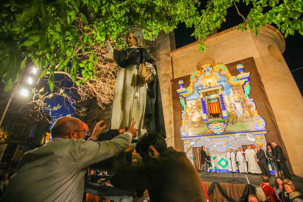 Subida a San Vicente en el Altar del Carmen