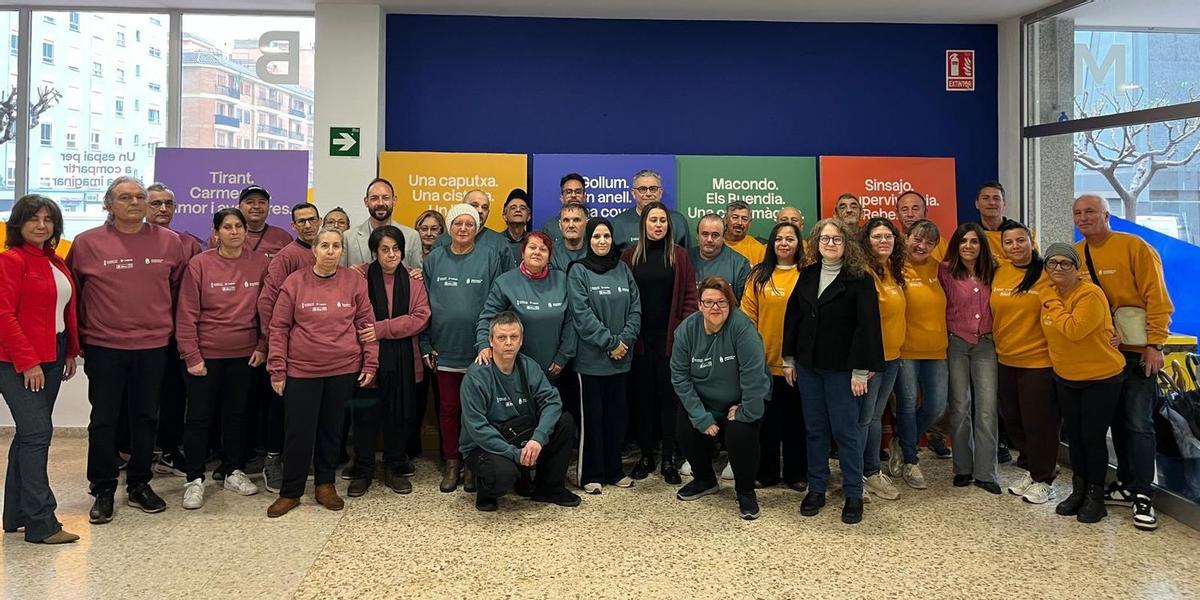 Imagen de la recepción de las personas participantes en el taller de empleo de la Vall.