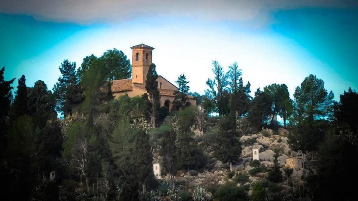 La Ermita de Castelló de Rugat ofrece unas vistas privilegiadas a la comarca de la Vall d’Albaida.