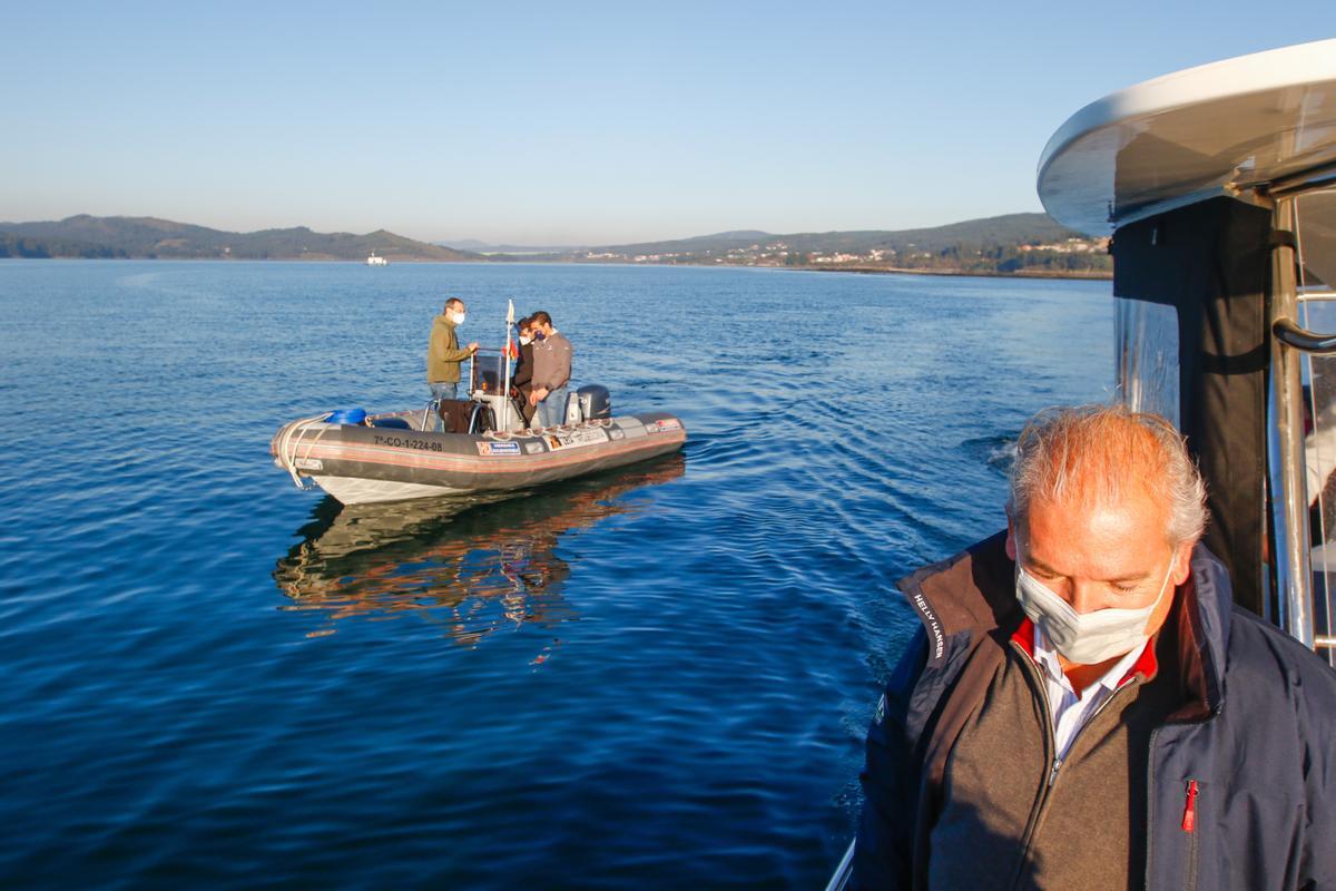 El director del Parque Nacional Illas Atlánticas, José Antonio Fernández Bouzas, también participó en la visita.
